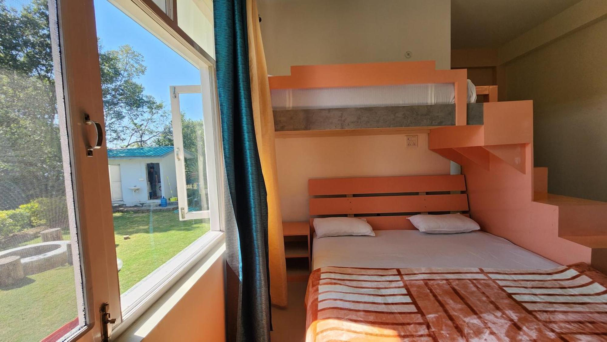 Destination Bir Hostel Luaran gambar