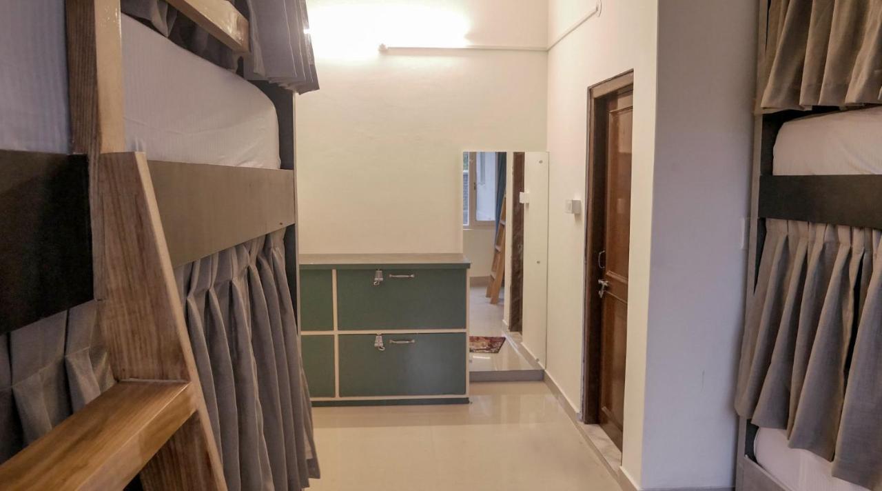 Destination Bir Hostel Luaran gambar